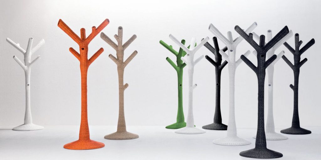 appendiabiti di design corallo Gervasoni