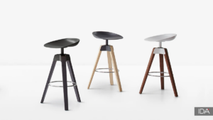 Sgabelli moderni: alcune idee per arredare la cucina