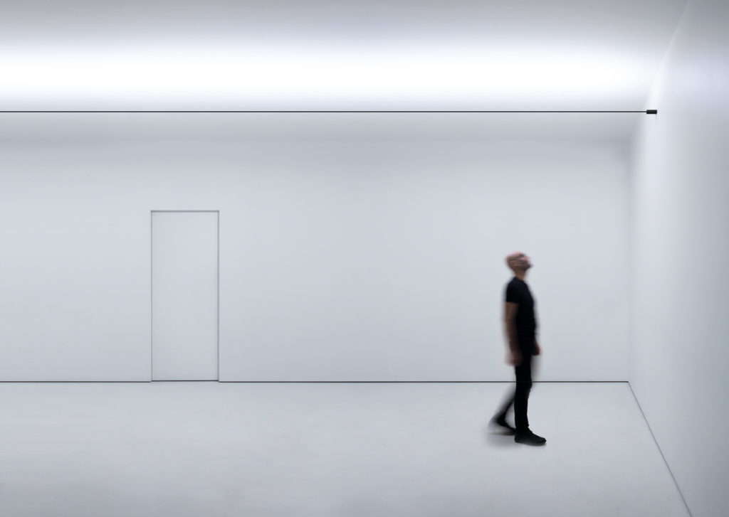 infinito-lampada-davide-groppi