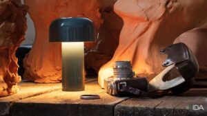 3 oggetti di design da regalare per gli amanti dello stile